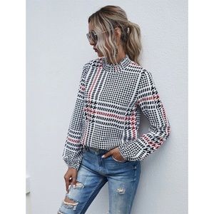 Houndstooth Long Sleeve Top